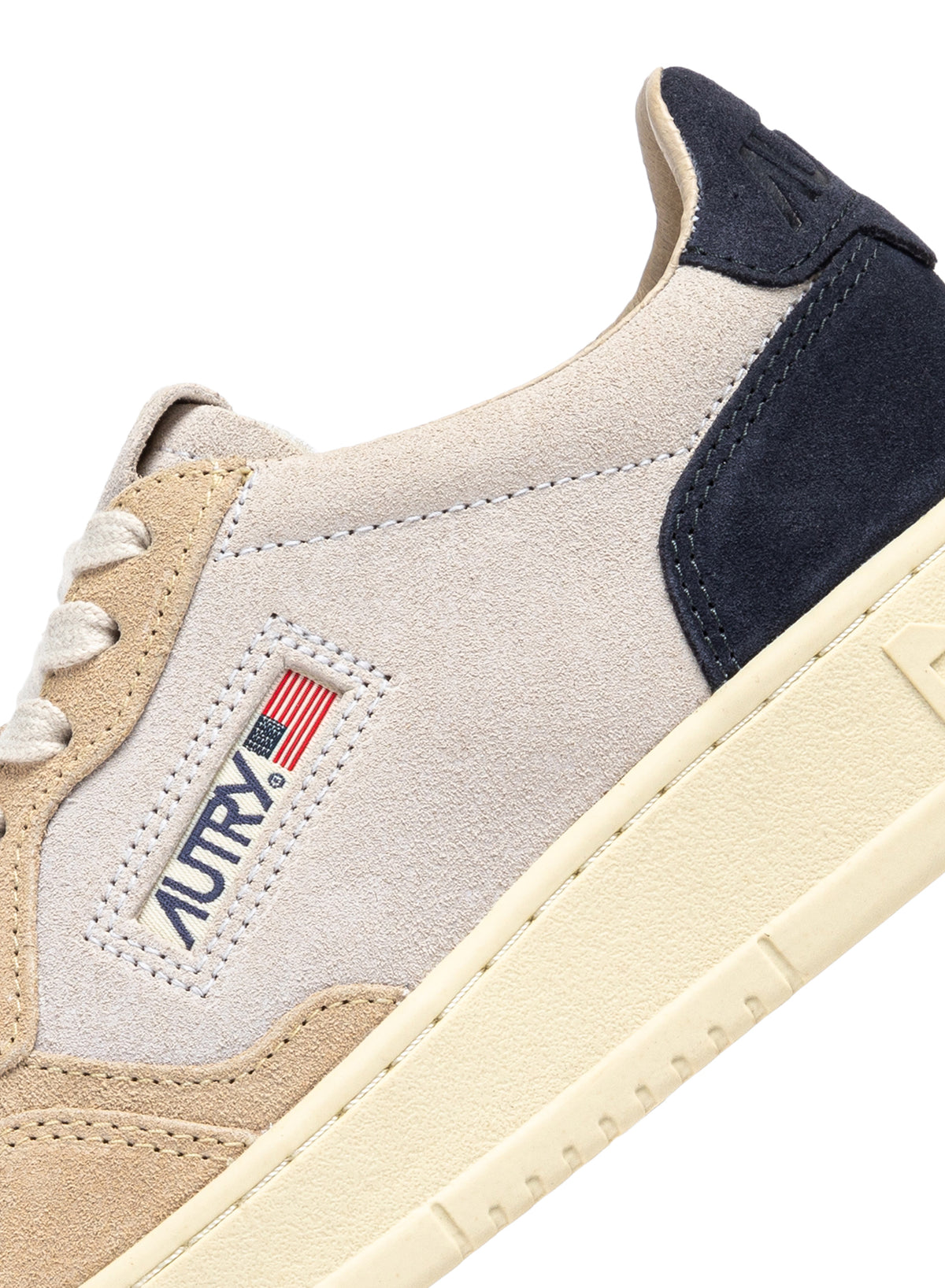 AUTRY Men Medalist TS29 - Tricolor/Suede Blue Space/White/Sand