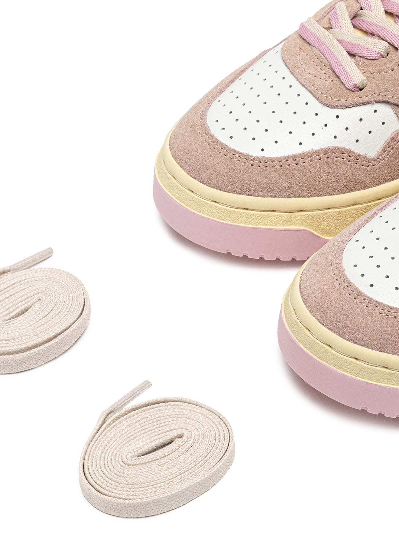 AUTRY Women Medalist BW01 Suede lilac/white