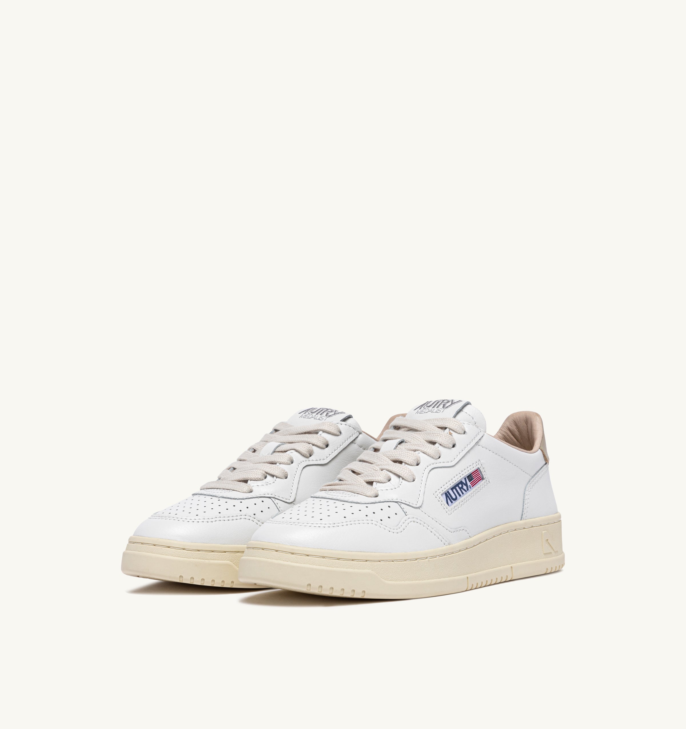 【AUTRY】 Medalist スニーカー AULMLL87 Autry Medalist Low Leather White AULMLL87 | FOOTDISTRICT