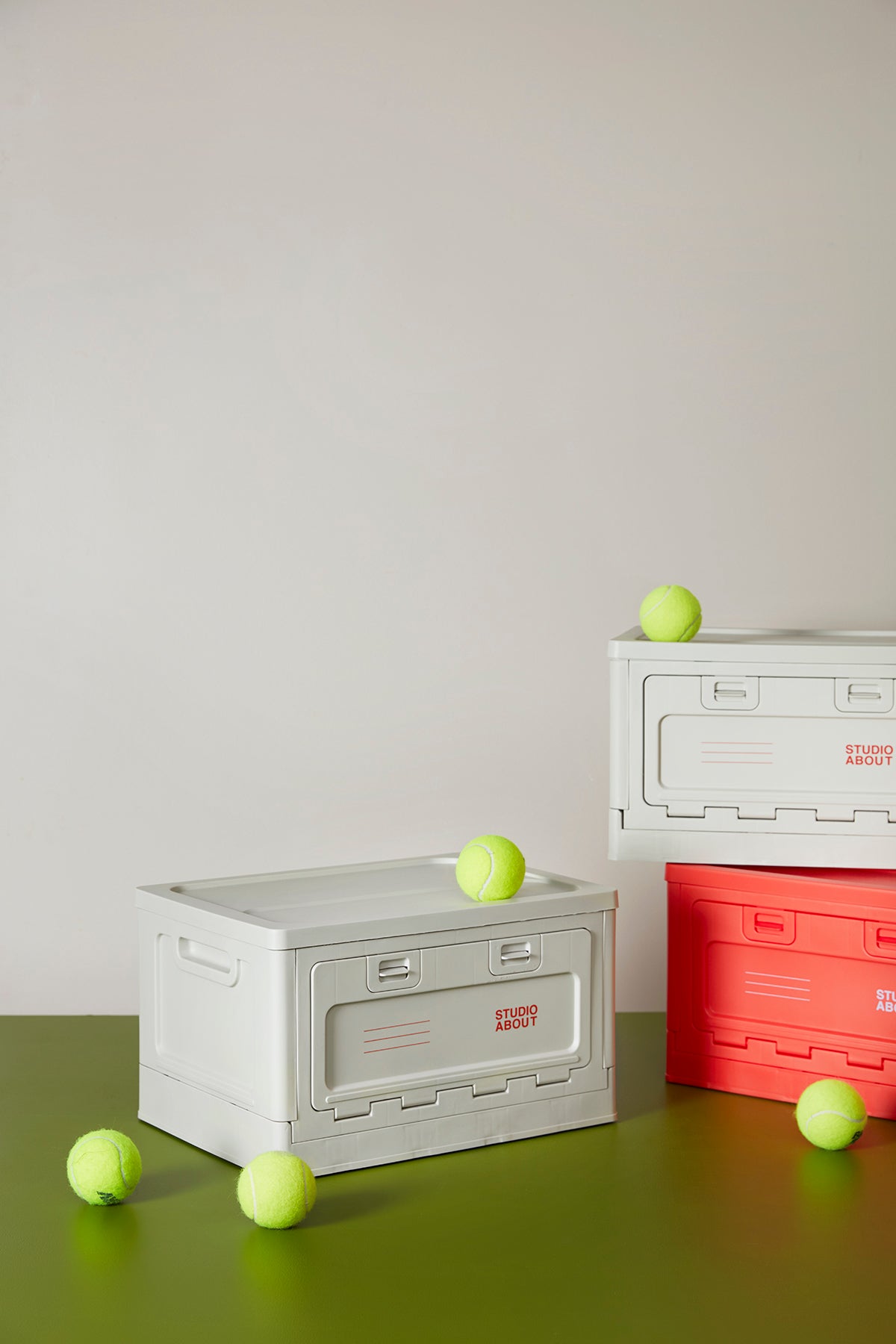 stapelbare Aufbewahrungsbox "Medium Light Grey"