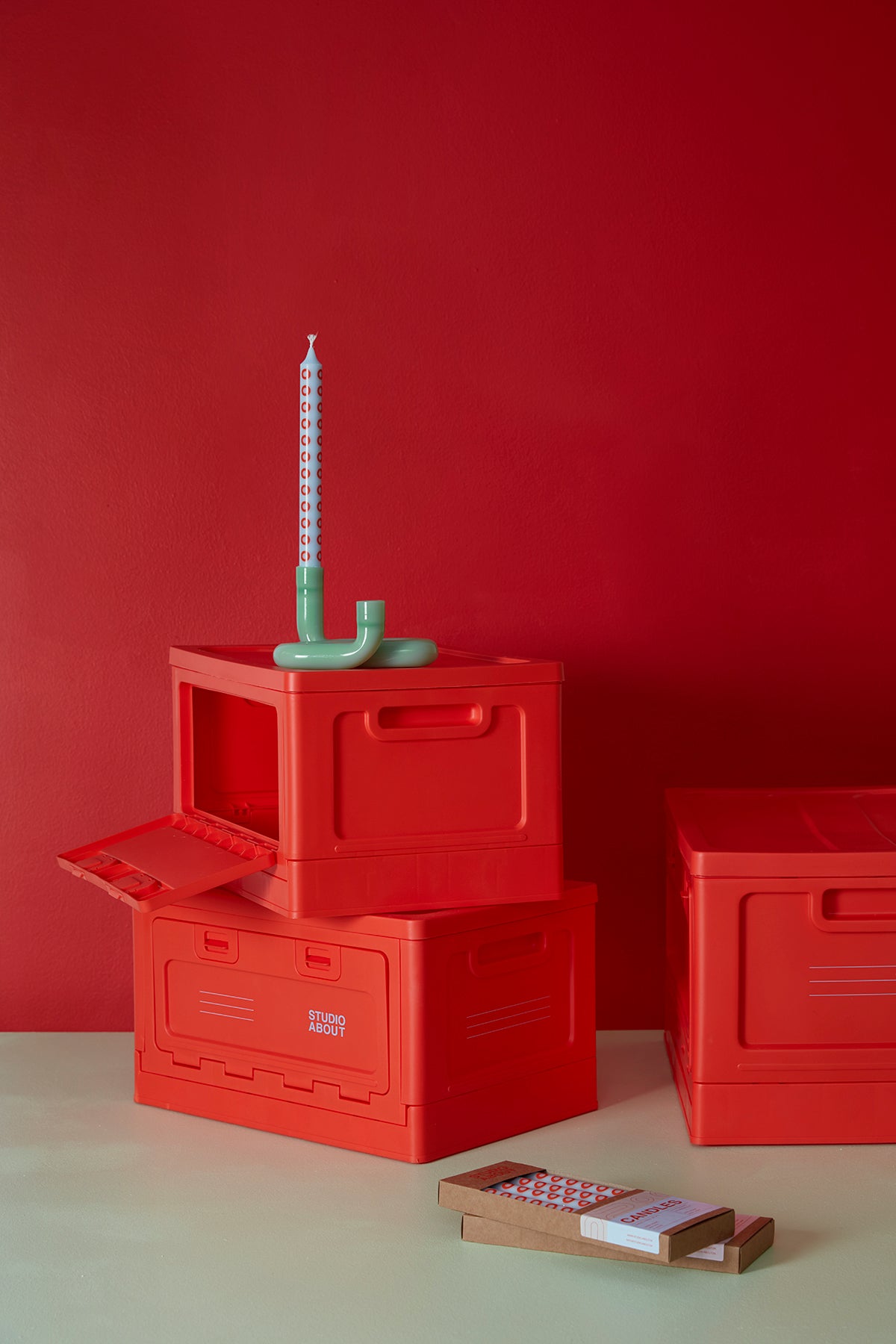 stapelbare Aufbewahrungsbox "Medium Red"