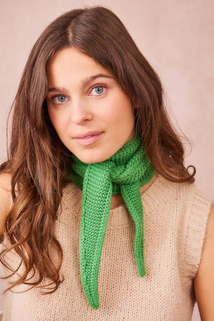 Sophie Scarf - green